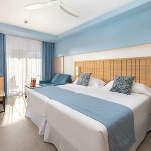 Habitación con Cama King